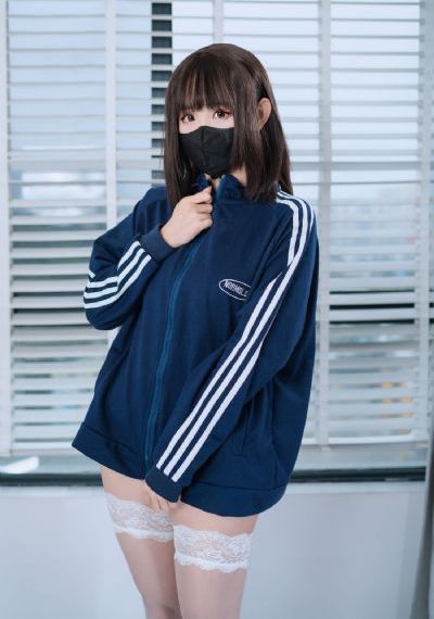 依人在线免费视频_1080影视在线观看